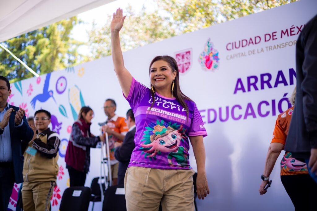 En 32 escuelas públicas arranca el programa Educación Utopía