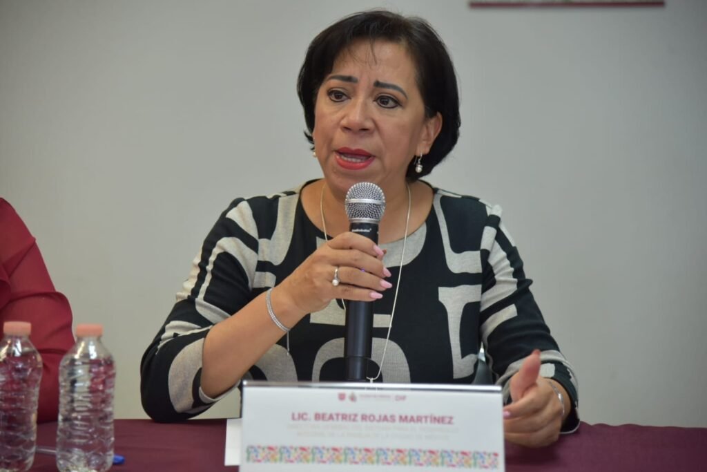 Entregan reconocimientos a familias del programa “Hogares de Corazón”
