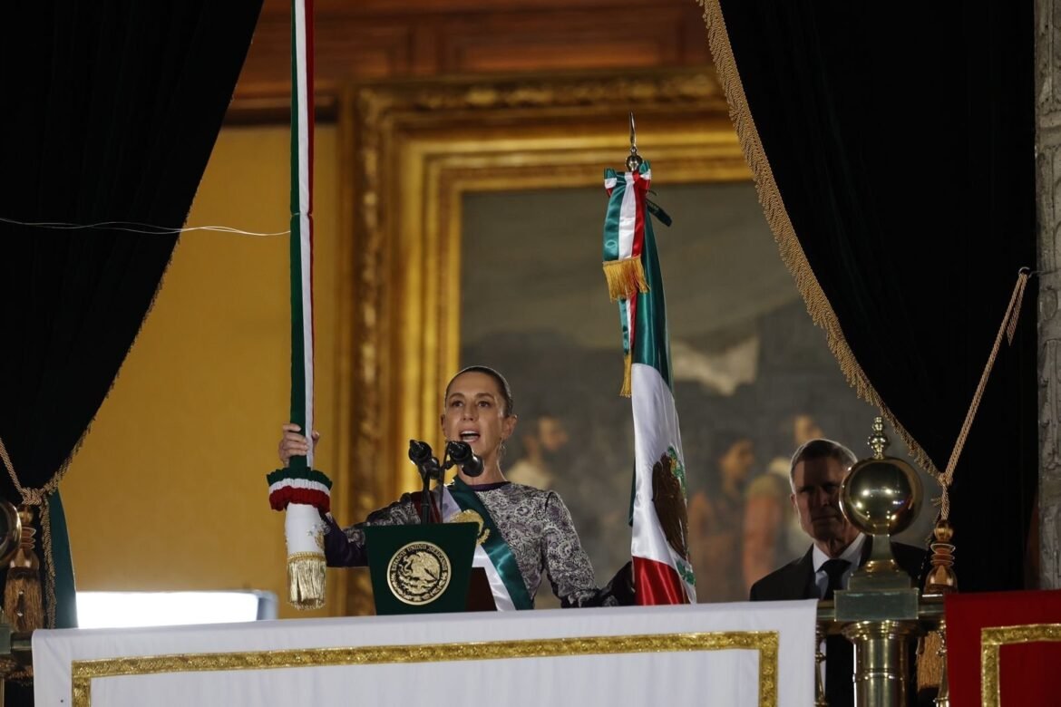 Sheinbaum primera mujer presidenta en encabezar el Grito de Independencia