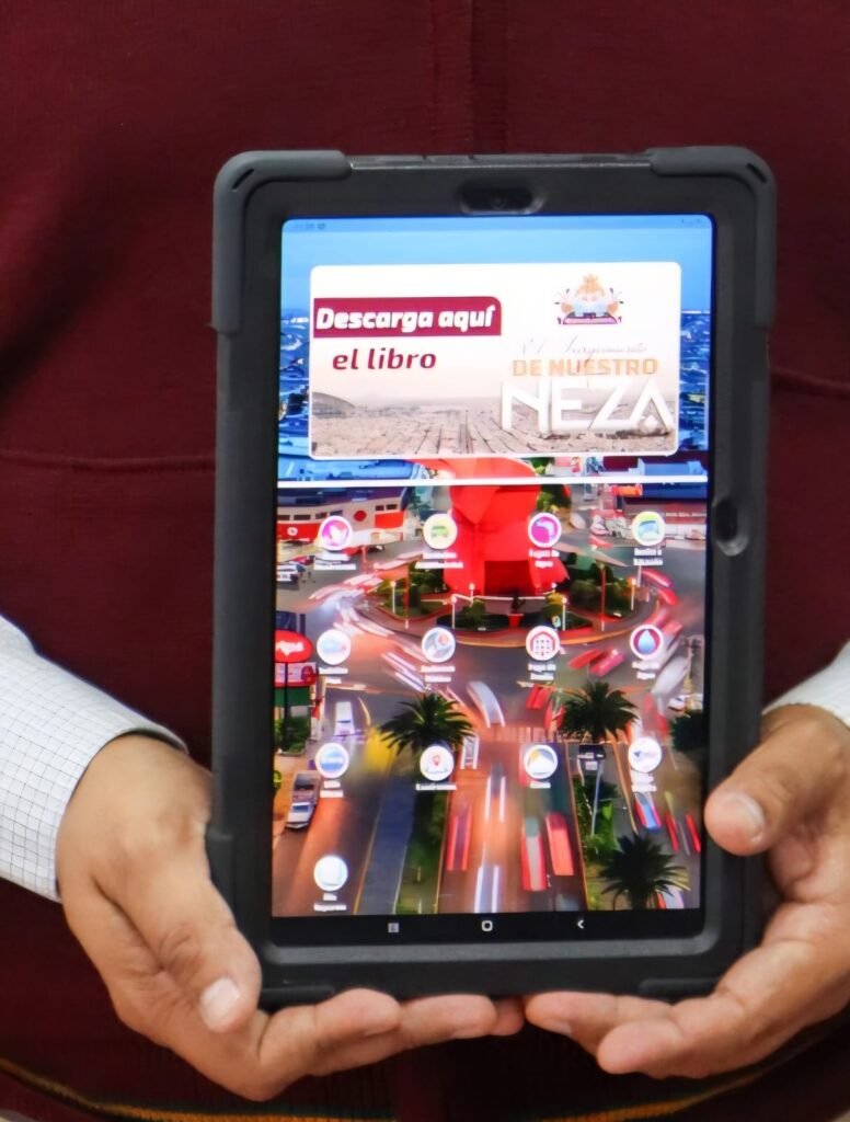 Transforma Neza permitirá reportar baches, fugas y pagar predial desde el celular