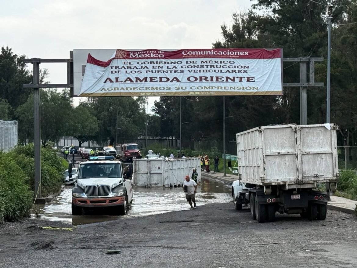 Caos vehicular en la zona oriente por cierre del Periférico Oriente