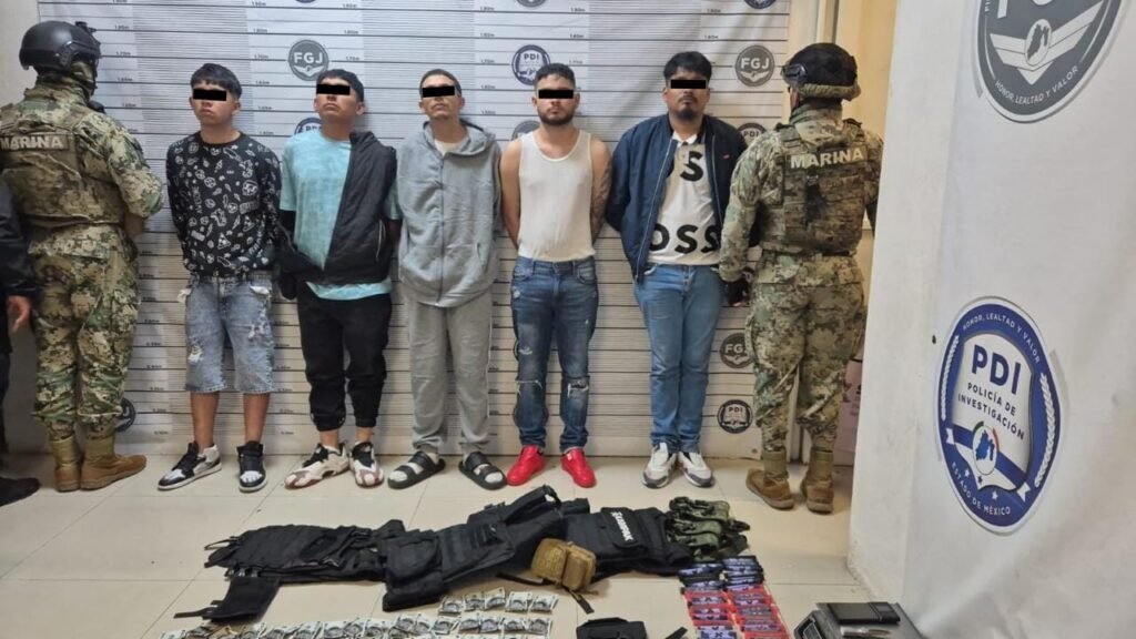Ocultaban drogas en cajas de huevo; detienen a cinco en Ecatepec