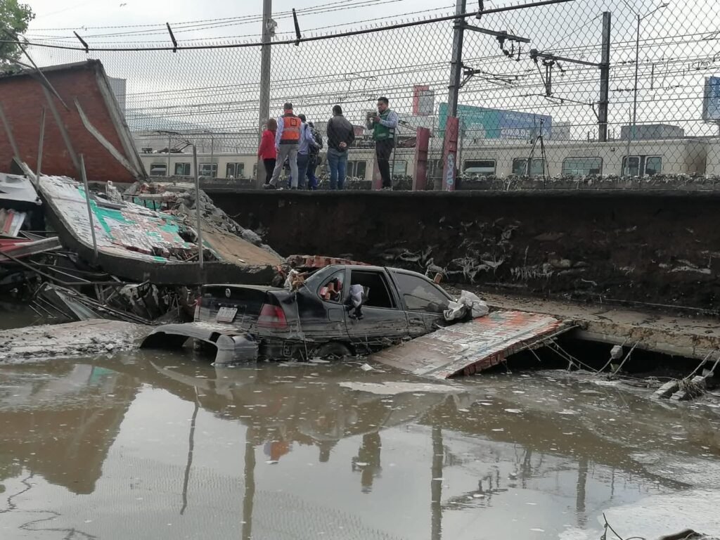 Inundaciones dejan caos y afectaciones en municipios del oriente del Estado de México