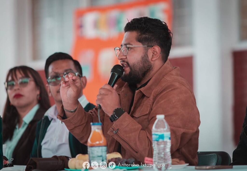 Vecinos de Ixtapaluca denuncian abandono y exigen soluciones al alcalde Felipe Arvizu