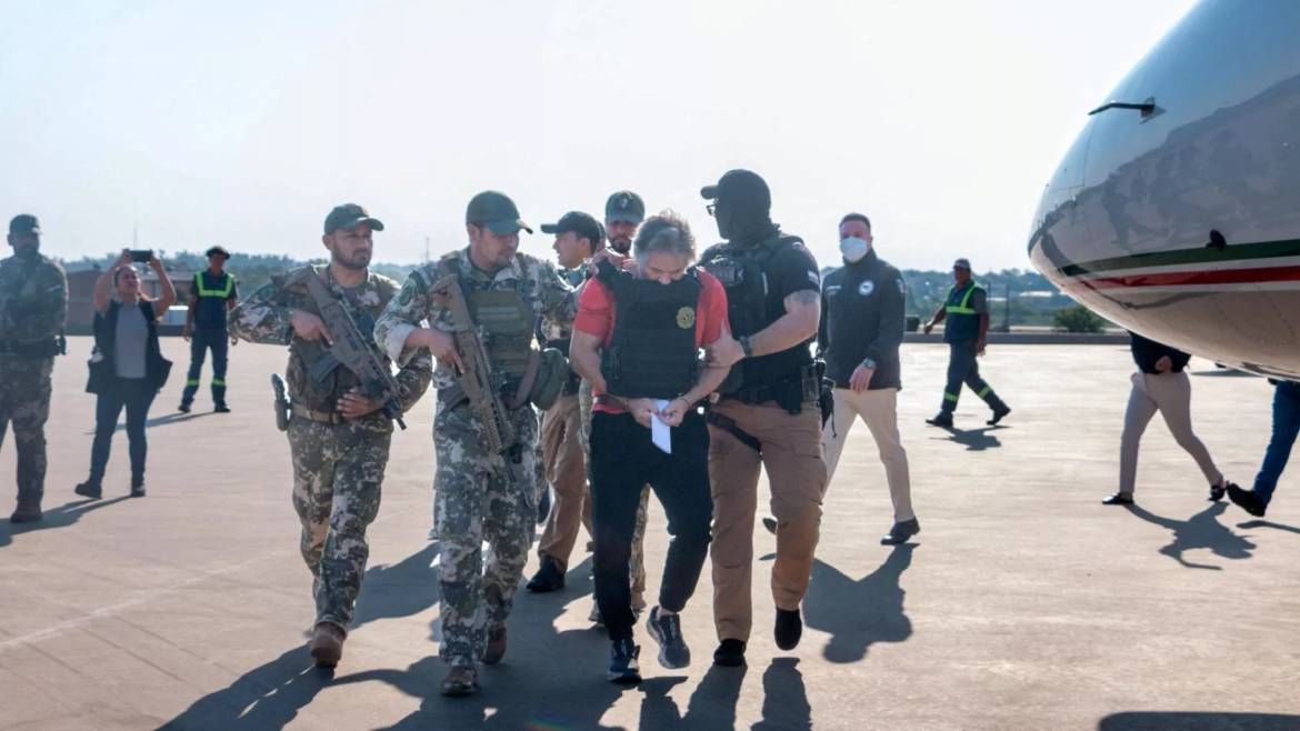 Llega a México Bermúdez, el hombre que AMLO pidió destituir… pero Adán Augusto lo niega