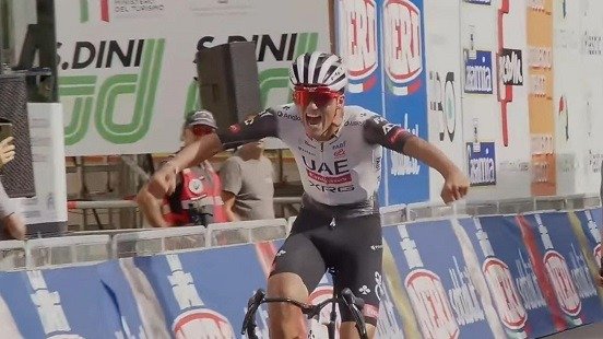 Isaac del Toro conquista Italia: primer latinoamericano en ganar el GP