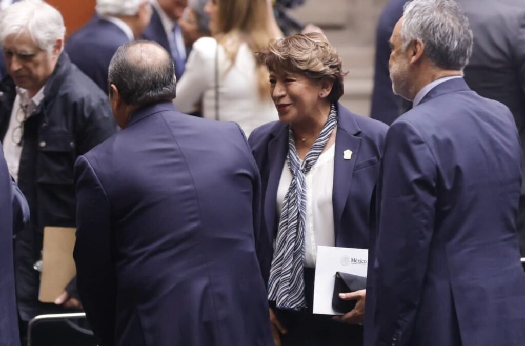 Gobernadora Delfina Gómez acompaña a la presidenta Sheinbaum en su Primer Informe