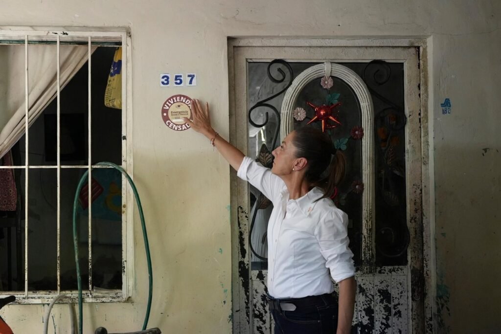 Recorre presidenta Sheinbaum zonas afectadas por lluvias
