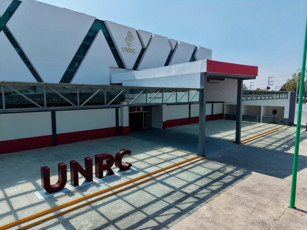Inaugura Sheinbaum plantel de la Universidad Nacional Rosario Castellanos