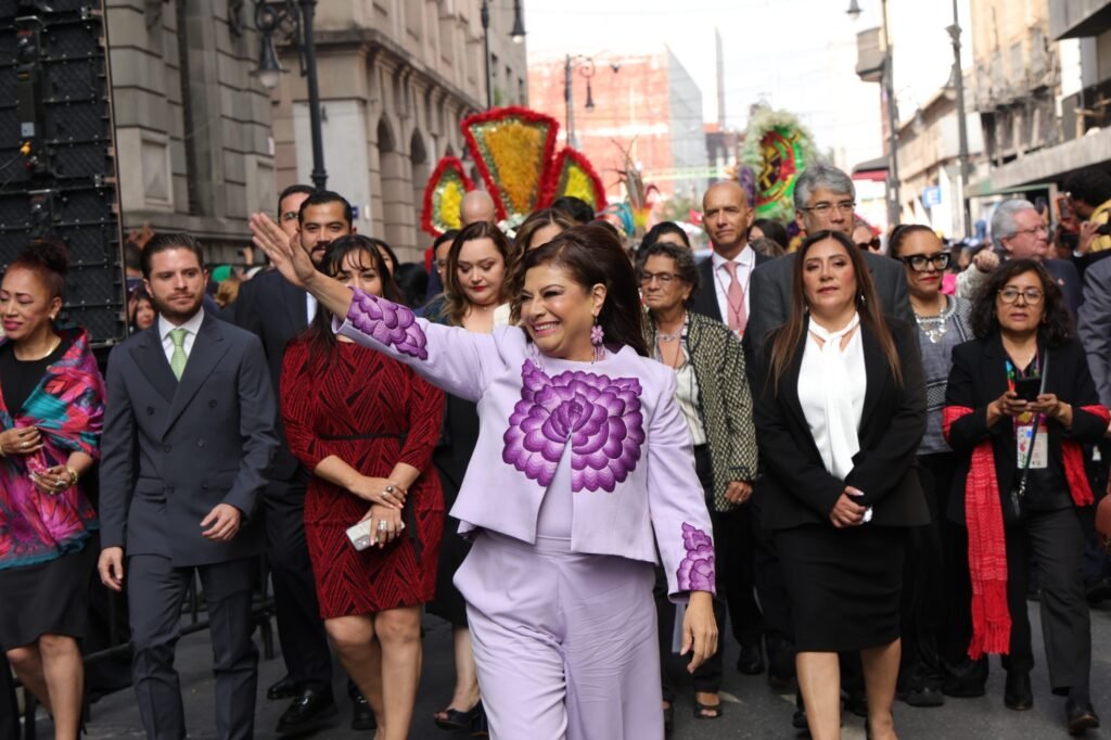 En su primer año al frente de la CDMX, Clara Brugada destaca finanzas sólidas, más inversión, seguridad, bienestar e infraestructura social
