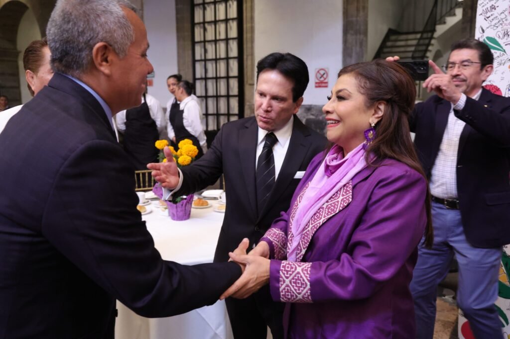 Brugada reconoce a atletas olímpicos como embajadores de la paz y orgullo nacional