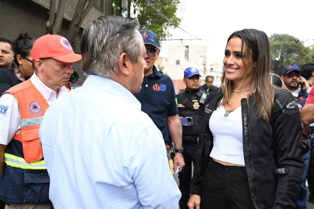 Gobierno de Ale Rojo de la Vega en Cuauhtémoc lleva servicios a la colonia Buenos Aires