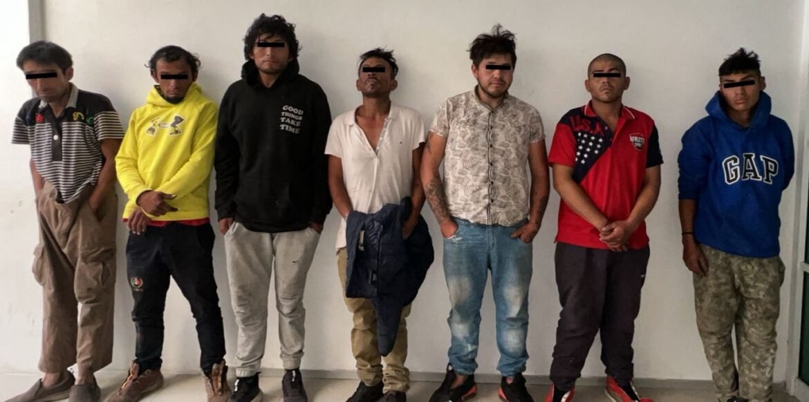 Detienen a siete integrantes de banda dedicada al robo de cable de semáforos en Ecatepec