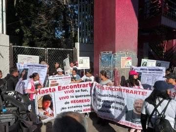 Siguen las protestas en Naucalpan por la desaparición de Kimberly, pese a la detención de dos sospechosos