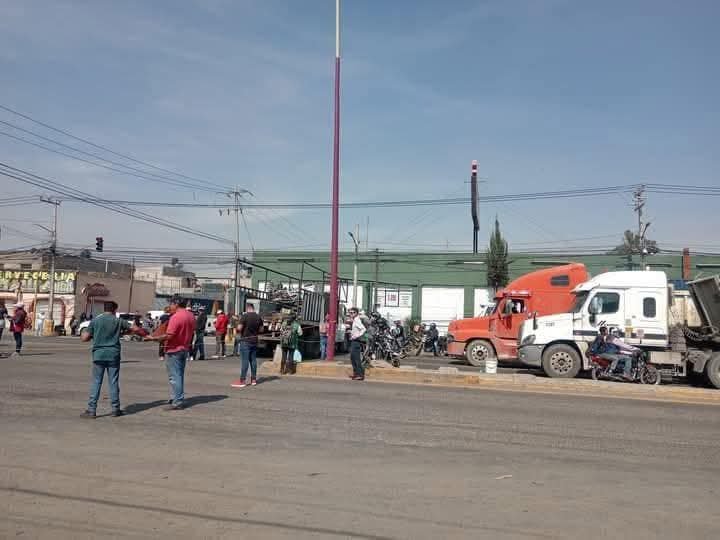 Cierran la México–Texcoco por falta de agua en Chicoloapan