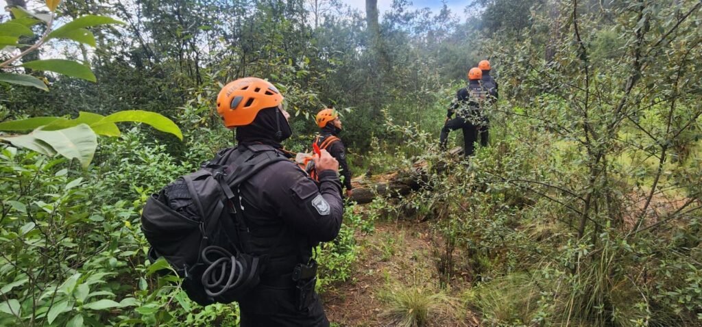 Rescatan a hombre extraviado en el Monte Tláloc tras 12 horas de búsqueda