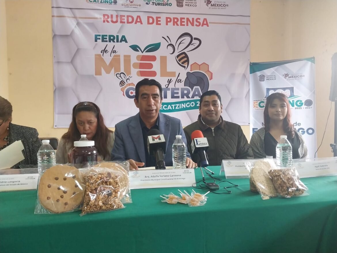 Ecatzingo celebra su Feria de la Miel en medio de la crisis por desaparición de abejas