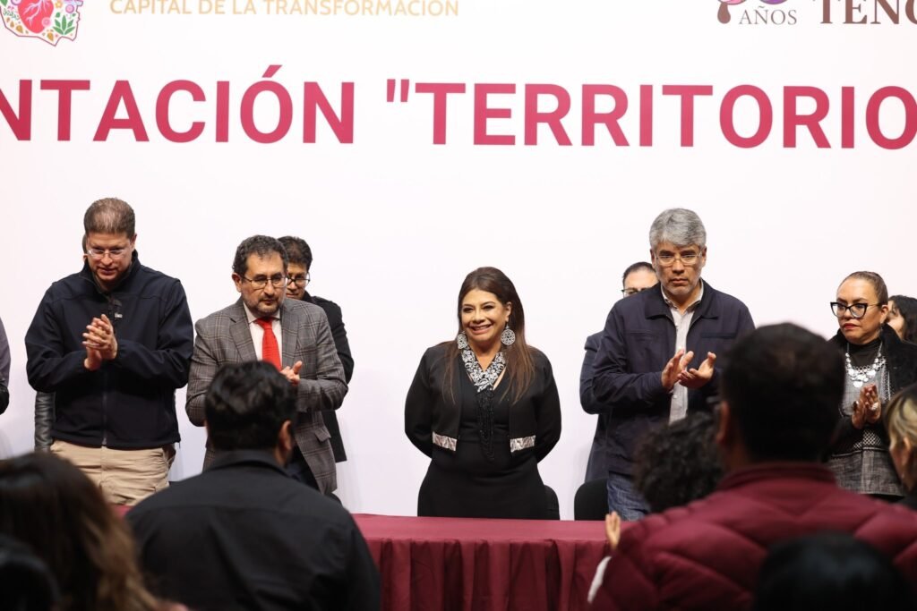 Garantiza Clara Brugada seguridad en zona afectada por fisura geológica en Iztapalapa