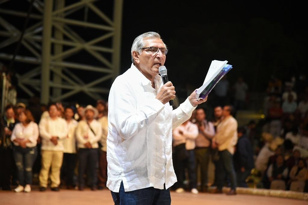 Presentan 37 denuncias contra Adán Augusto por desvíos en Tabasco