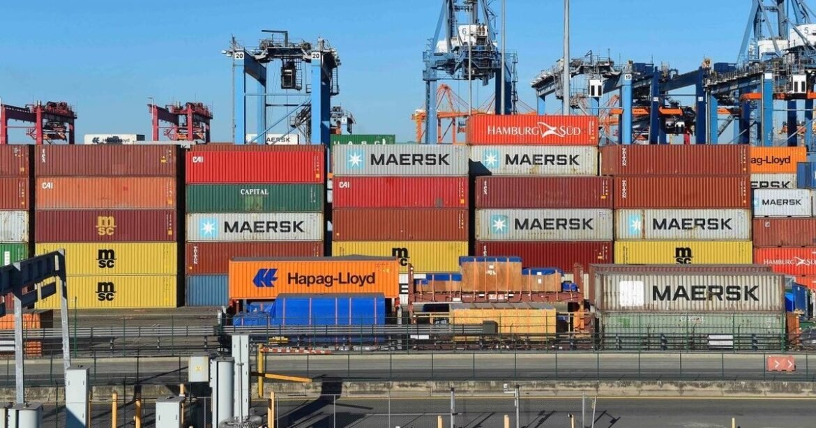 Crecen exportaciones 13.8 por ciento en septiembre