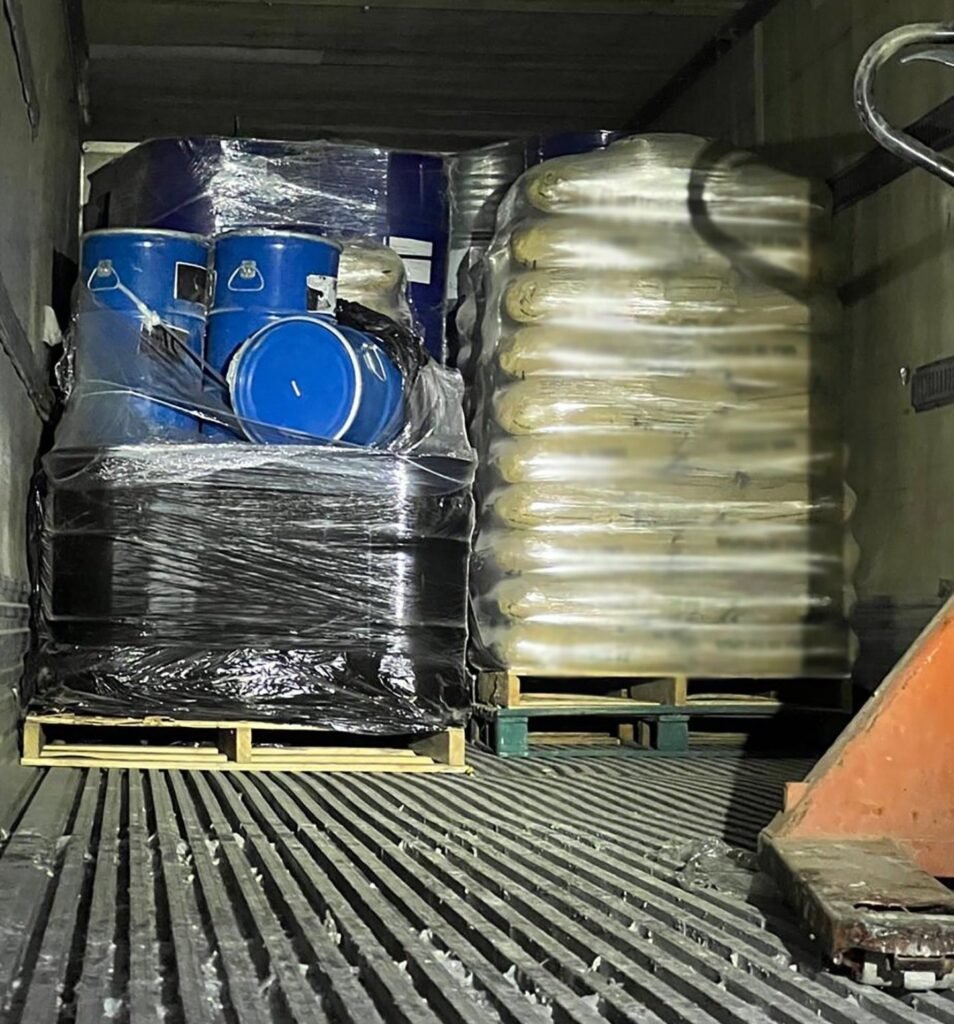 Aseguran 13 toneladas y 13.4 mil litros de precursores en Durango