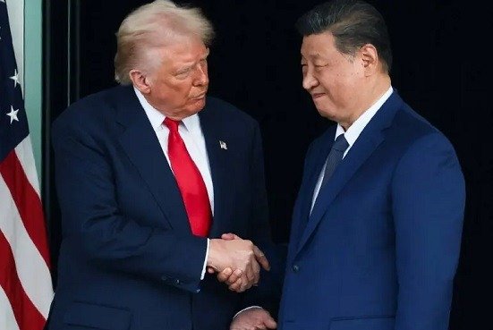 EU y China pactan pausa en guerra comercial marítima