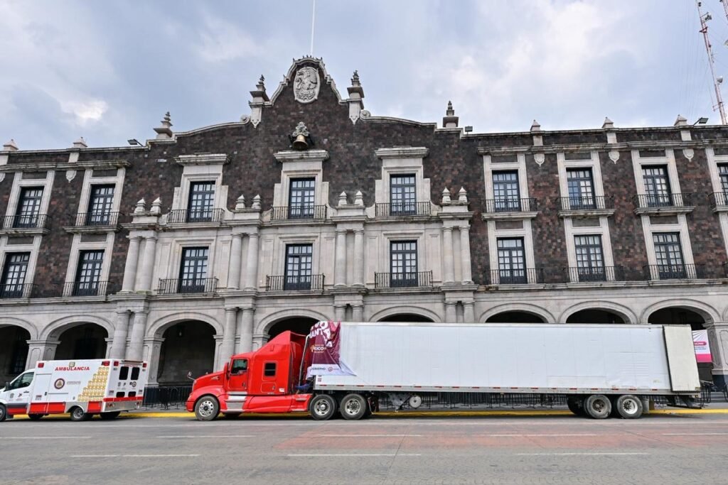 Gobierno del Estado de México envía más de 216 toneladas de ayuda