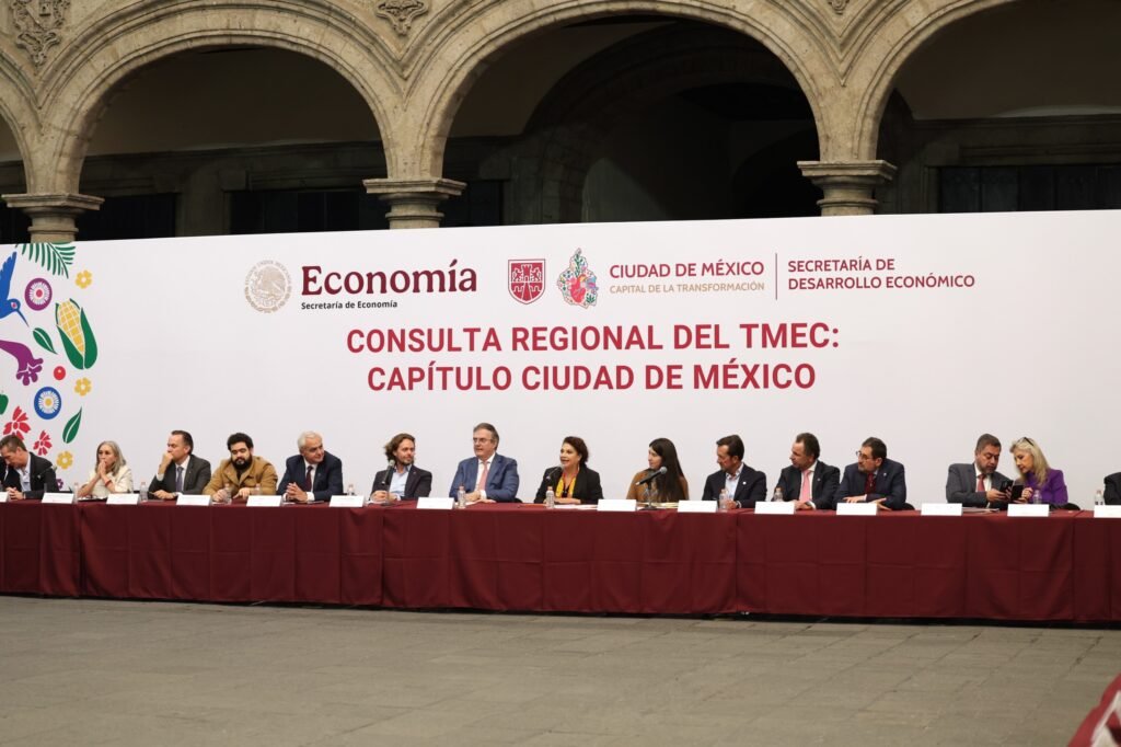 Encabeza Clara Brugada consulta regional en la CDMX sobre el T-MEC