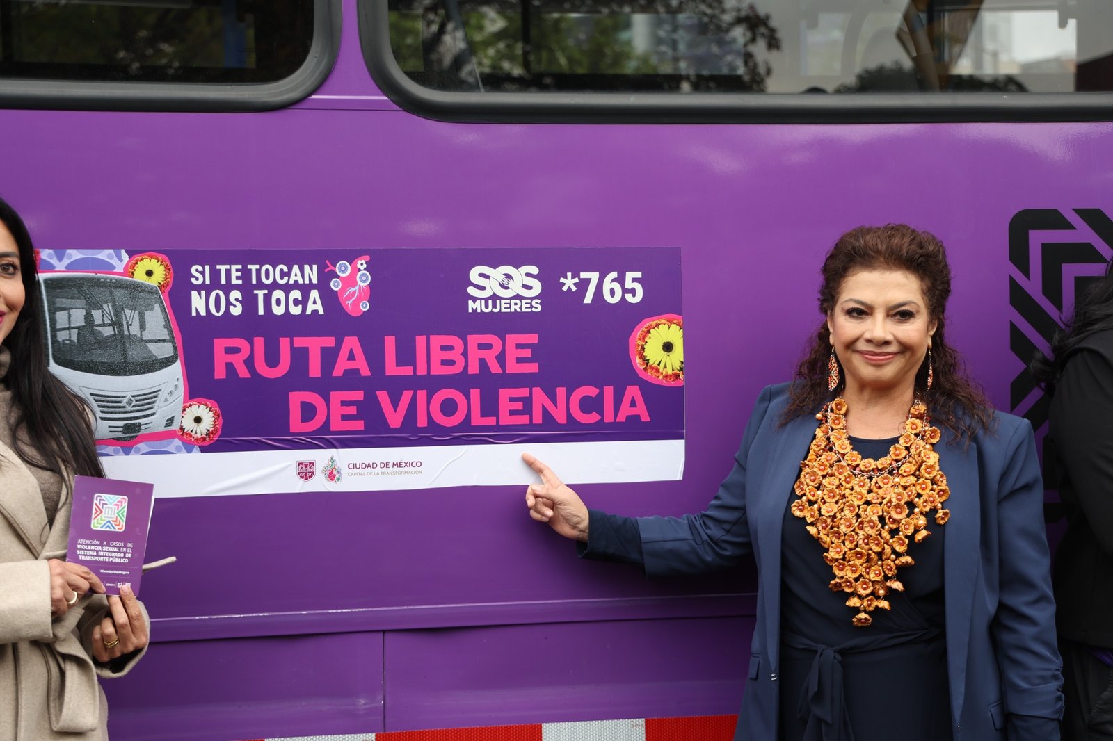 Firman convenio para garantizar viajes seguros y libres de violencia para niñas y mujeres