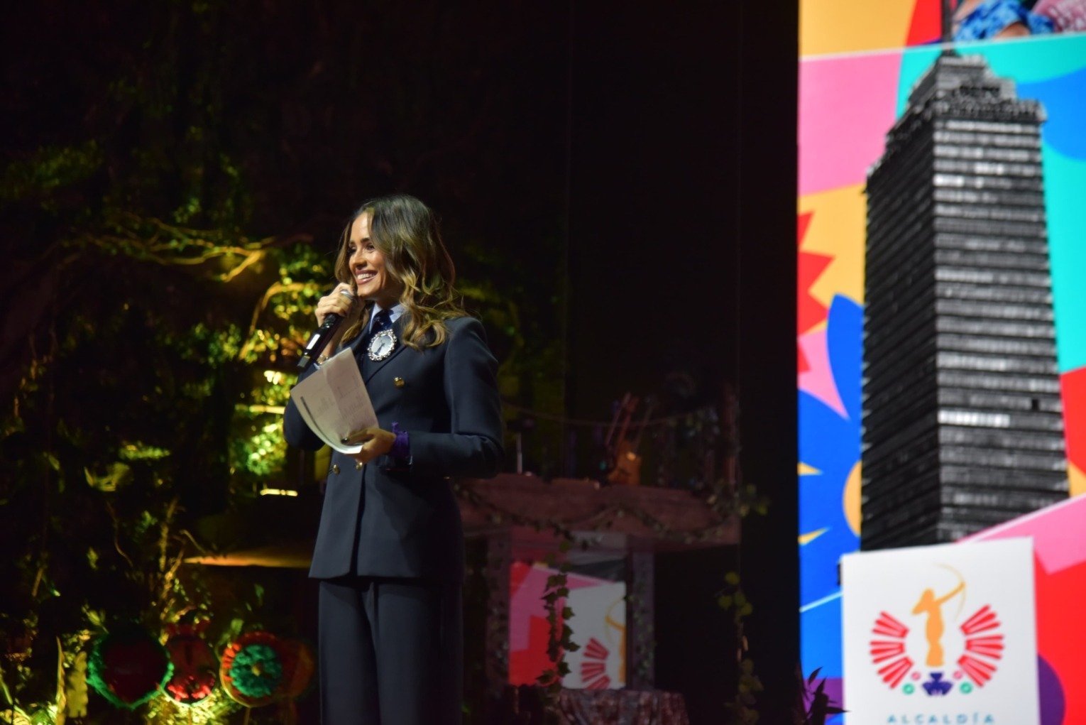 Rinde alcaldesa Ale Rojo de la Vega Primer Informe en Cuauhtémoc