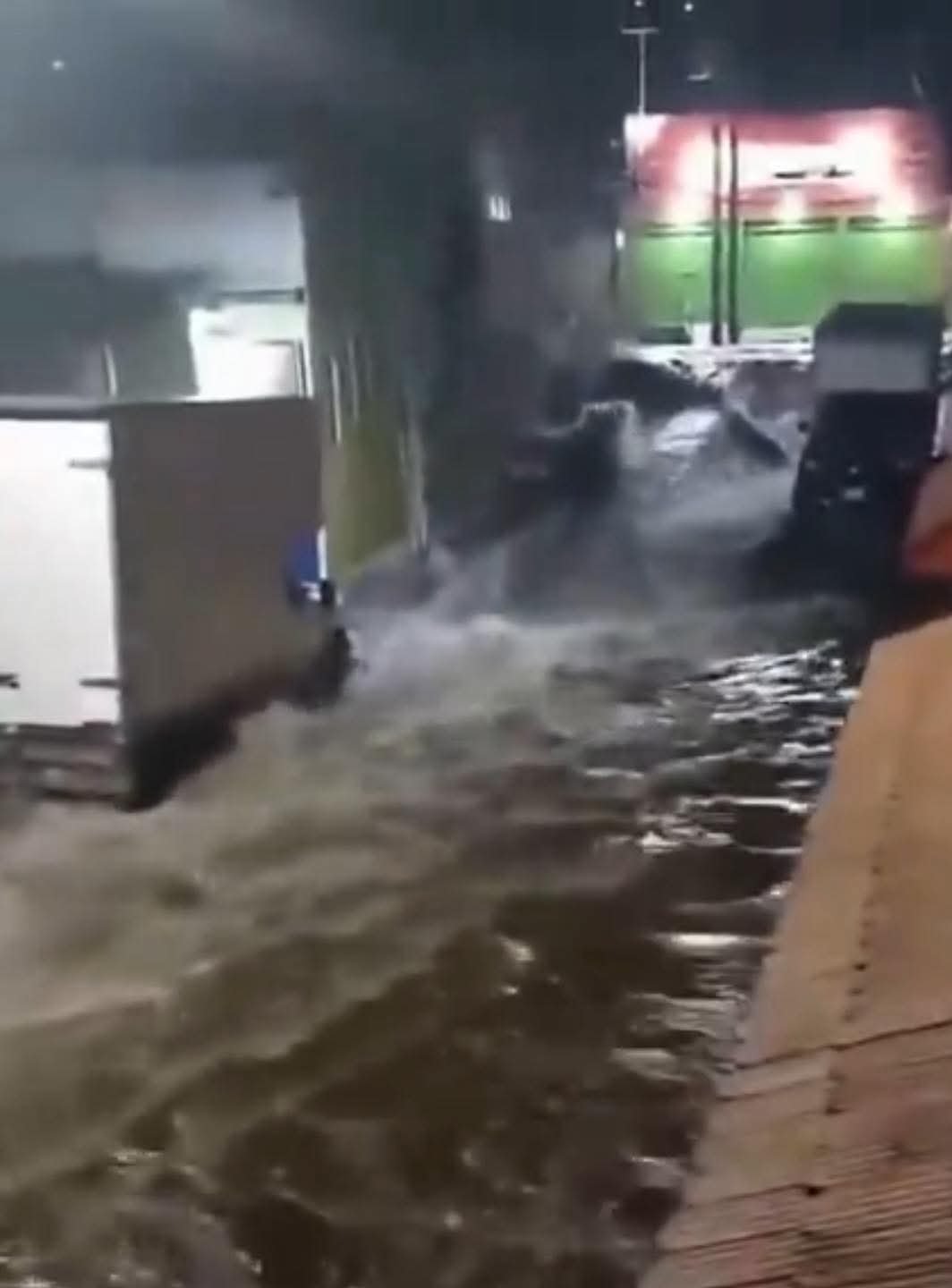 Megafuga deja sin agua a tres municipios del Edoméx