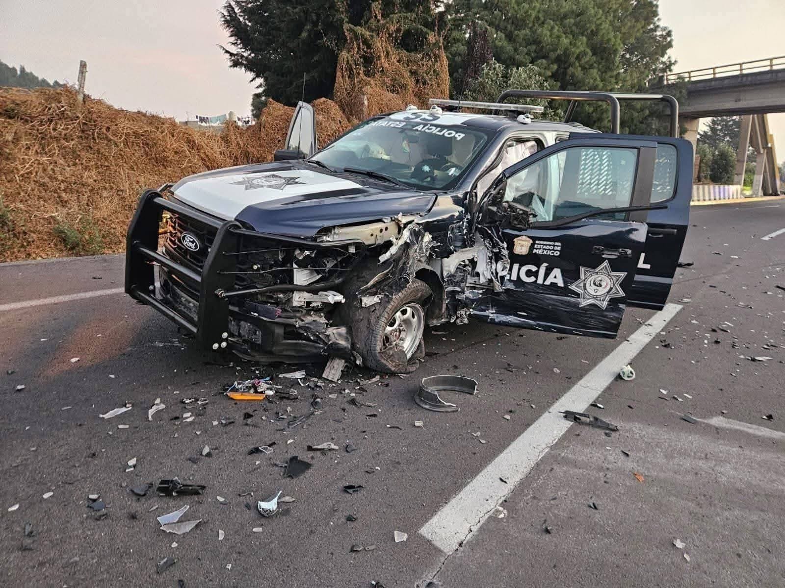 Choque en autopista Tenango–Ixtapan deja cuatro policías estatales lesionados