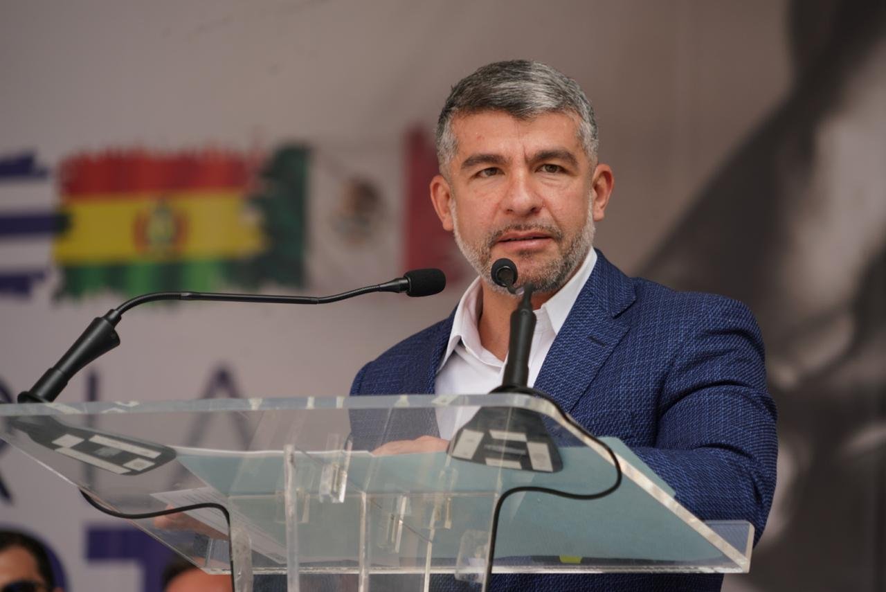 Advierte Tabe que la pérdida de las libertades en México no está lejos