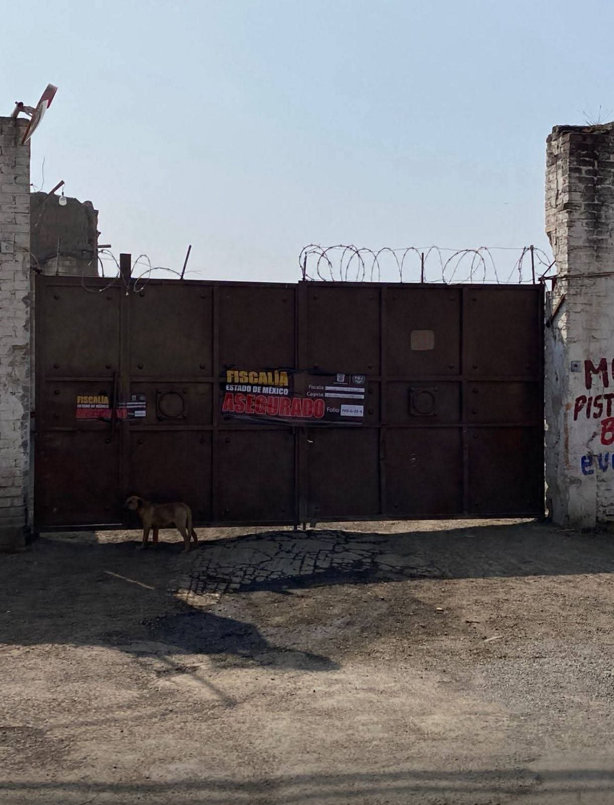 Tensión en Texcoco por detención de dos transportistas