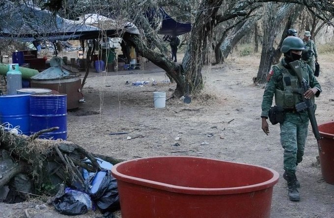 Desmantelan narcolaboratorio con valor de 7.4 mil mdp en Sinaloa