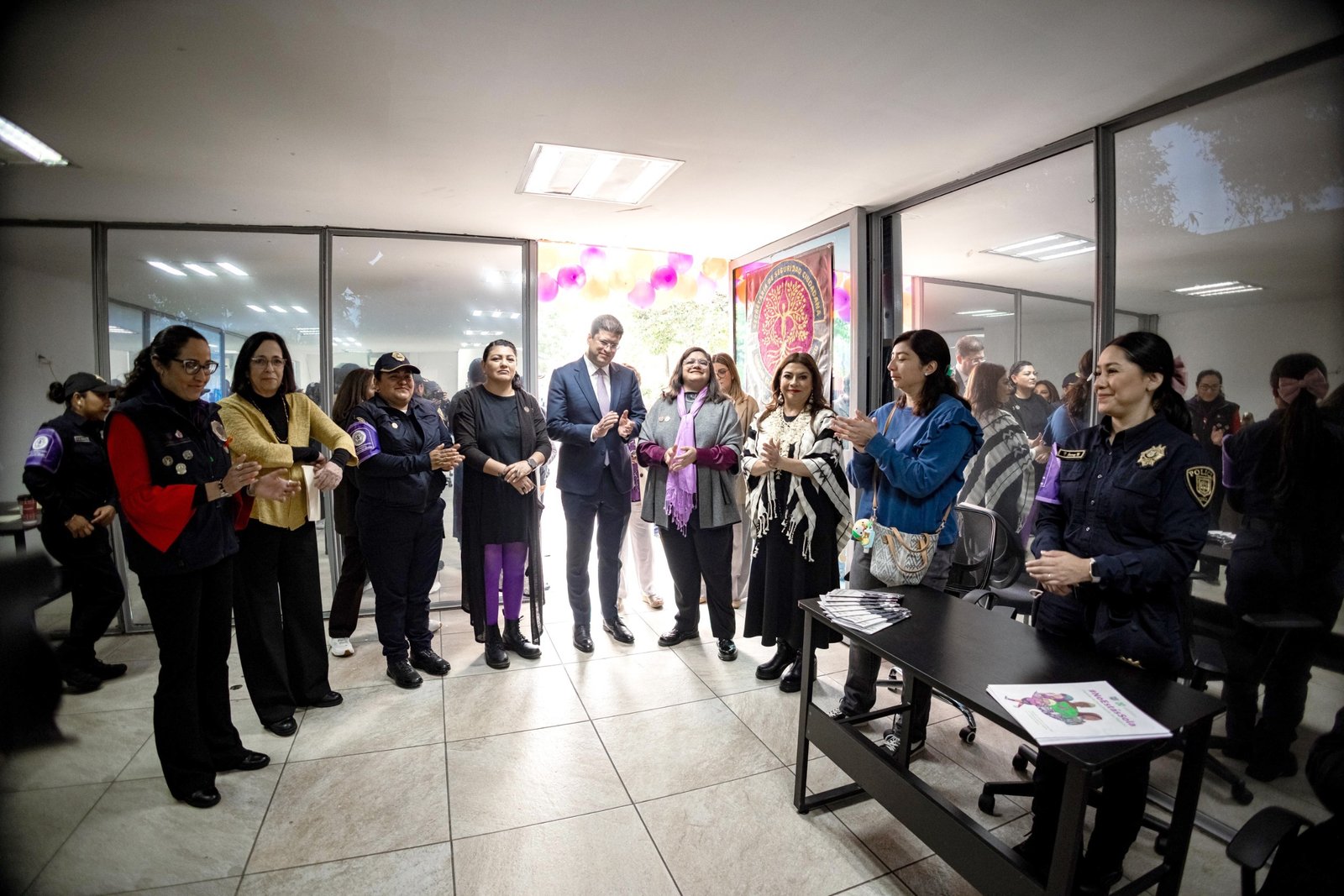 Inaugura Clara Brugada la primera Estación de Policía Especializada de Género