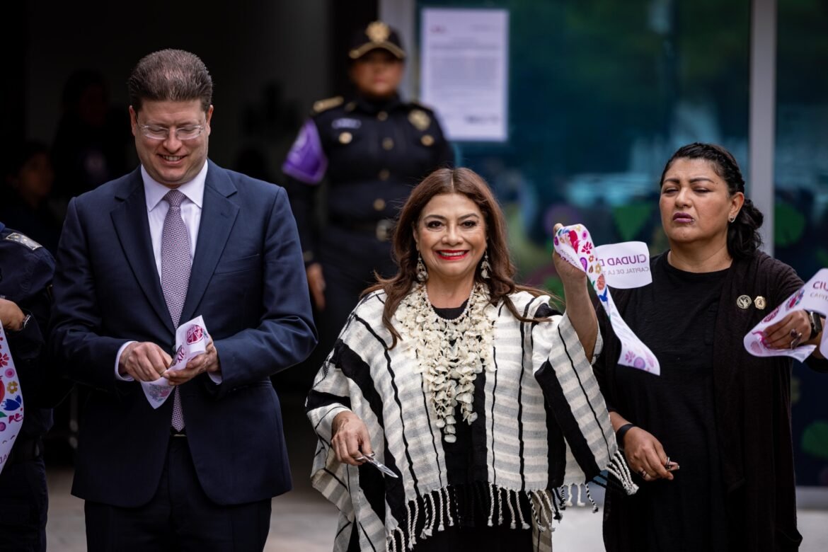 Inaugura Clara Brugada la primera Estación de Policía Especializada de Género