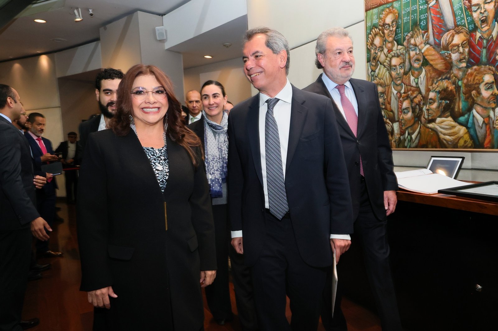 Gobierno Capitalino emite Bono Verde por 3 mil mdp para proyectos de movilidad sustentable