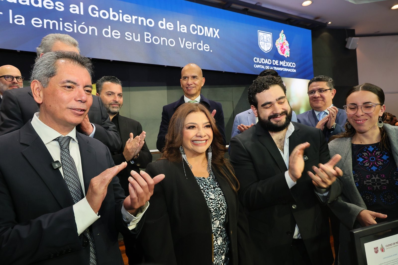 Gobierno Capitalino emite Bono Verde por 3 mil mdp para proyectos de movilidad sustentable