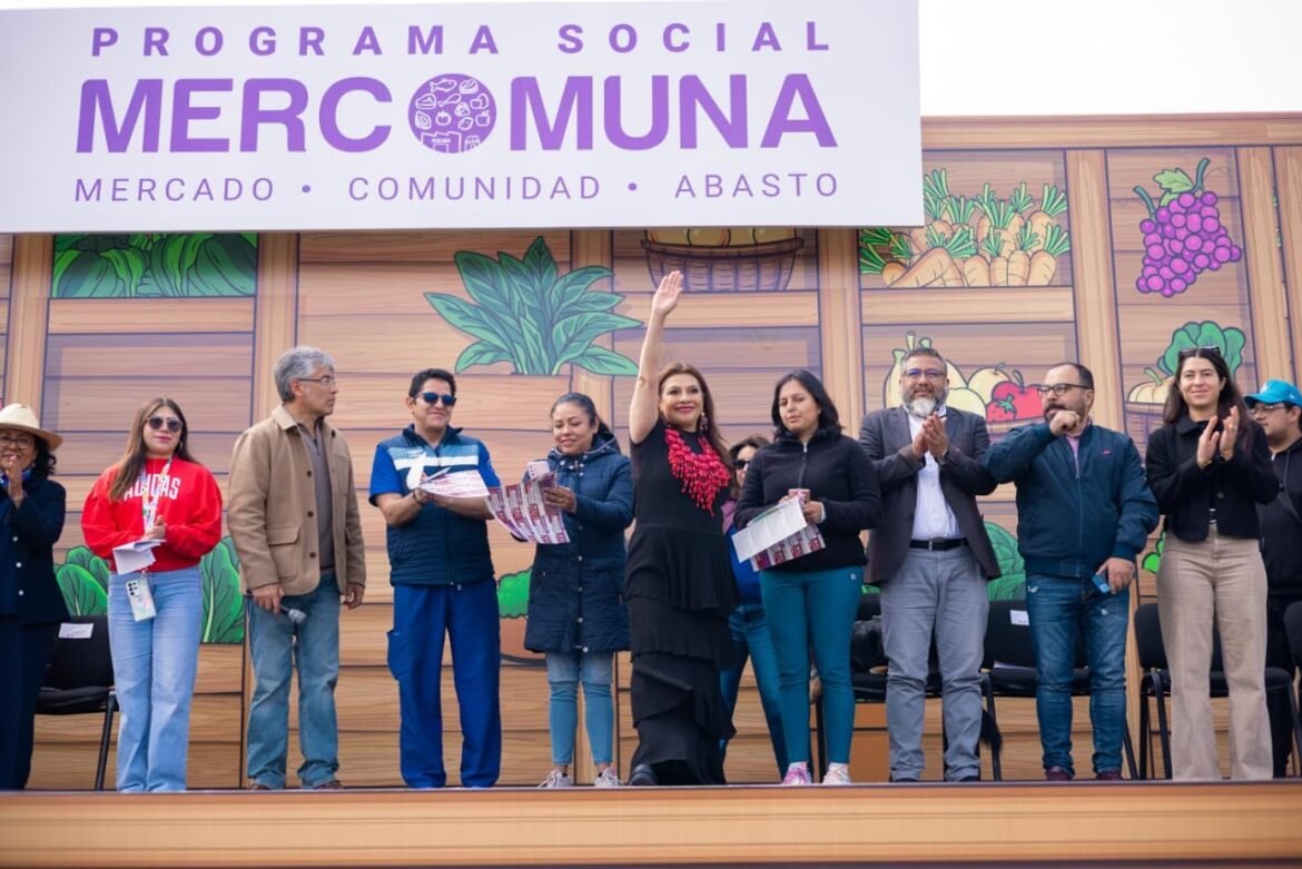 Encabeza Clara Brugada entrega de 35 mil nuevos vales del programa Mercomuna