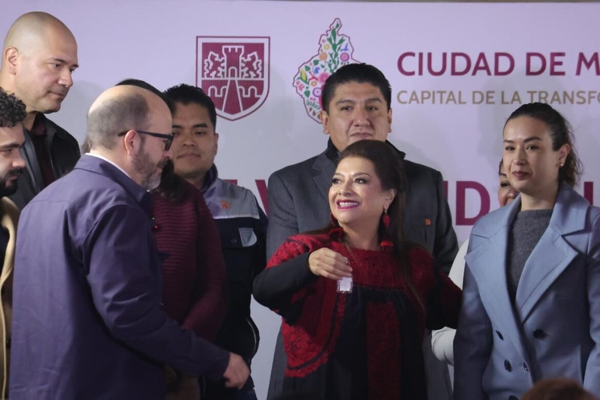 Entrega Brugada 309 viviendas en tres alcaldías