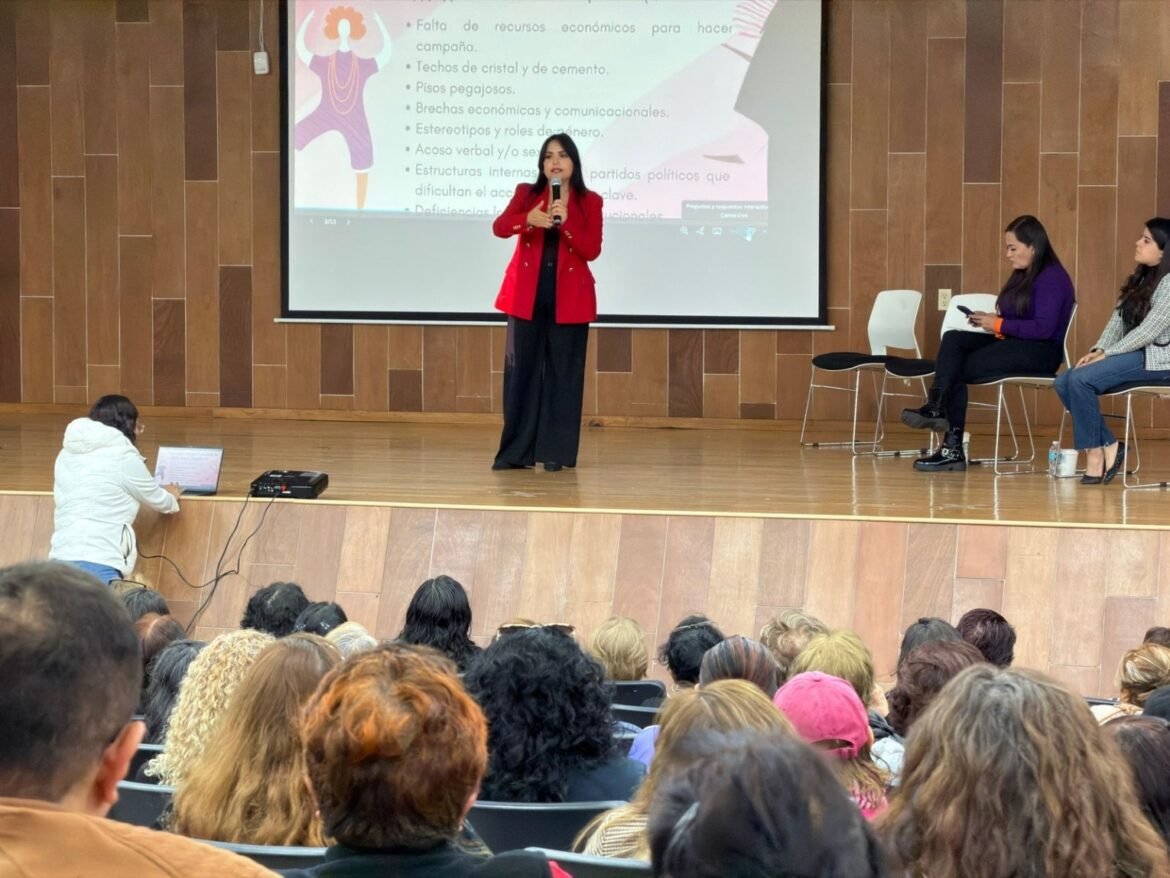 Imparten conferencia "violencia política en razón de género" en la alcaldía Cuauhtémoc