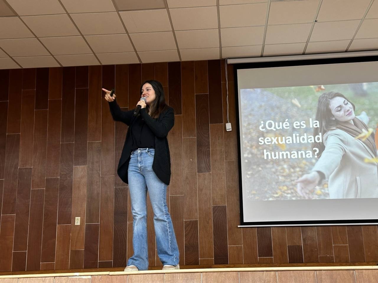 Alcaldía Cuauhtémoc capacita a docentes de Cendi para fortalecer la detección de violencia contra niñas y niños