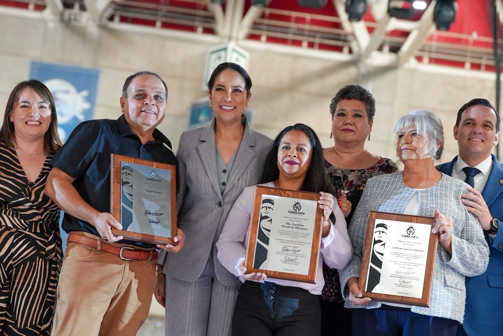 Reconoce Gobernadora trayectoria de las y los jubilados de Guanajuato.