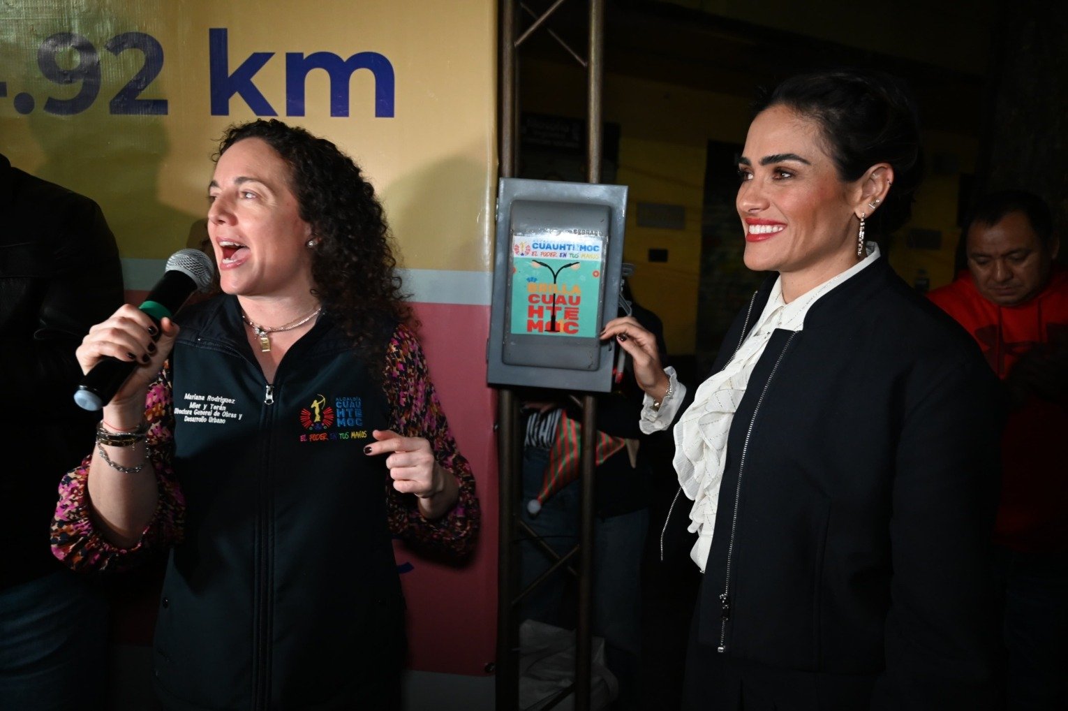 Con "Brilla Cuauhtémoc", Ale Rojo de la Vega enciente luminarias en la Roma Sur