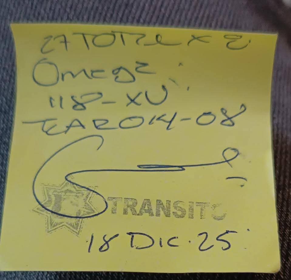 ¡Policías dan "CONTRASEÑA" con sello para evadir multas en Tlalnepantla!