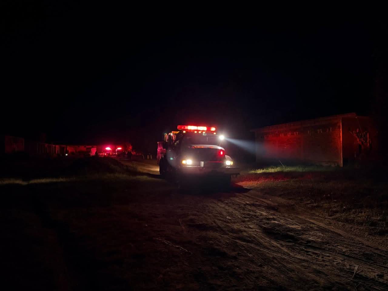 Navidad movida en Ozumba: incendio vehicular y explosión en polvorín dejan dos lesionados