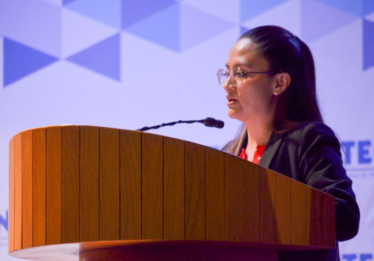 Capacitan a más de 300 profesionales y estudiantes de salud para abatir la mortalidad infantil