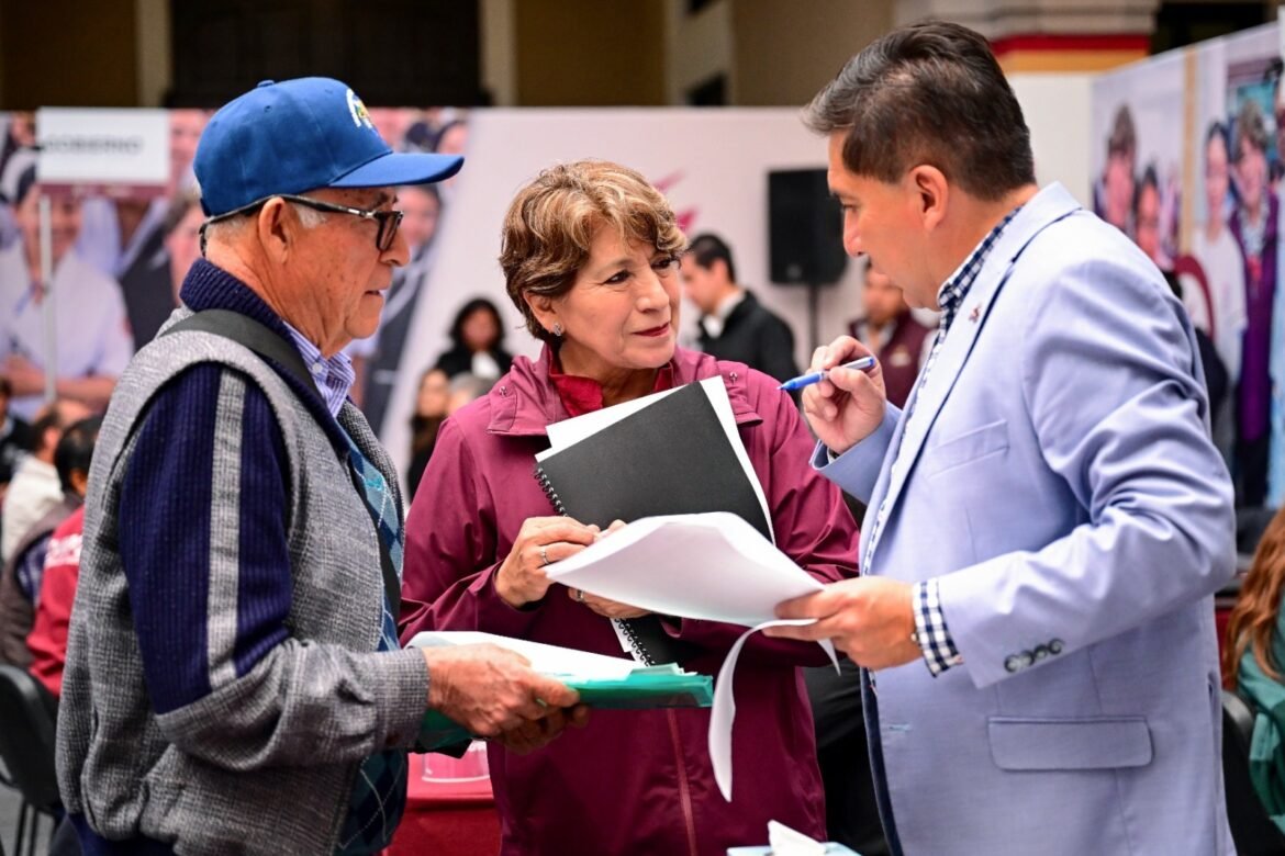 Gobernadora Delfina Gómez realiza Cuarta Audiencia Ciudadana