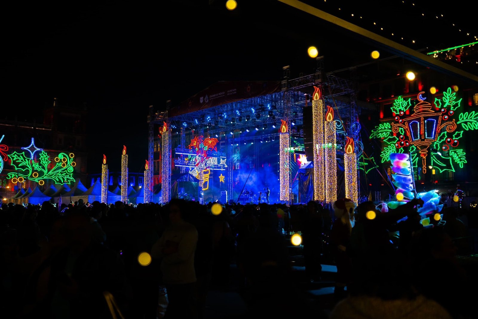 Concluye exitosamente Luces de Invierno 2025d-2026 en el zócalo